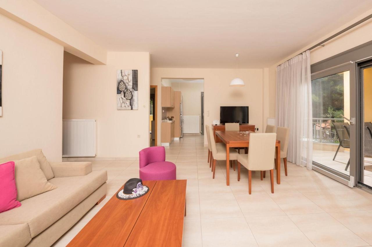 Louloudis Pool Villa Skala Rachoni  المظهر الخارجي الصورة
