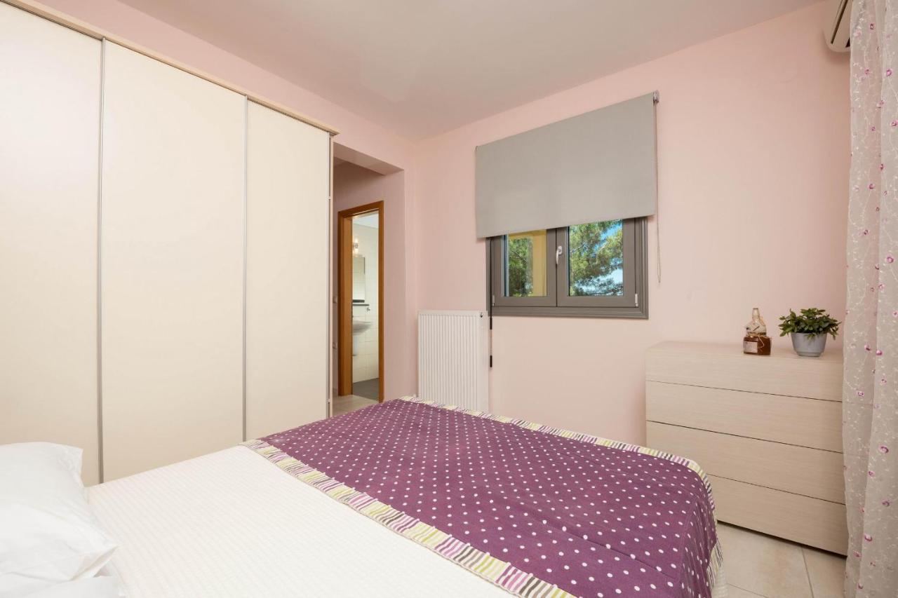 Louloudis Pool Villa Skala Rachoni  المظهر الخارجي الصورة