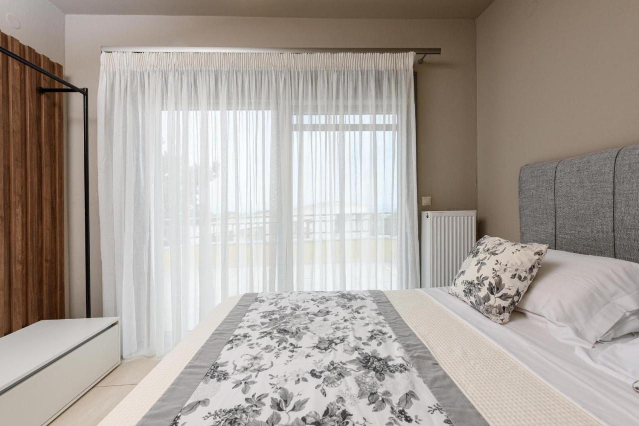 Louloudis Pool Villa Skala Rachoni  المظهر الخارجي الصورة